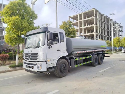 22方東風(fēng)K6后雙橋灑水車